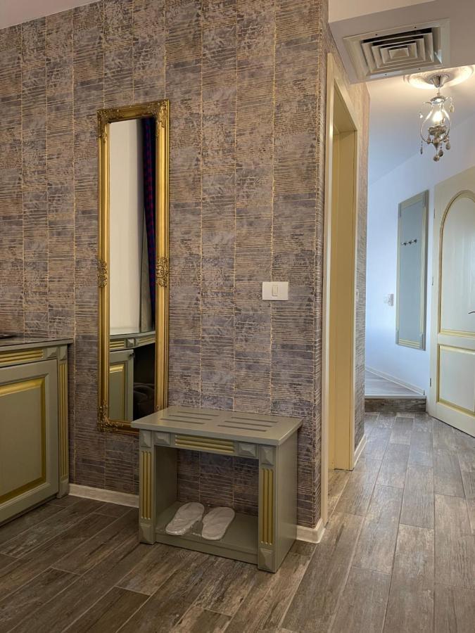 Hotel Goya Collection Targu Jiu Bagian luar foto
